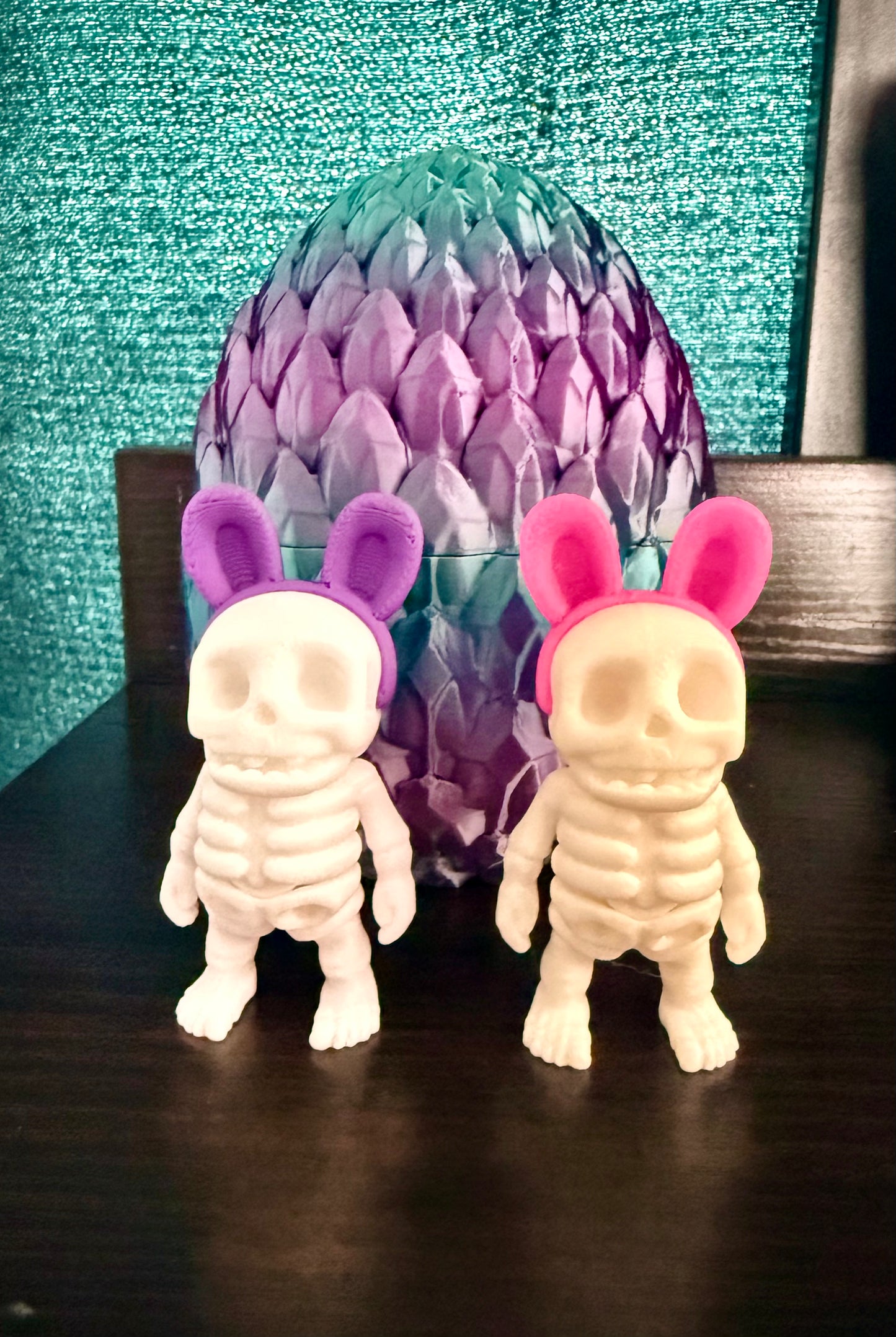 Tiny Easter Skeleton